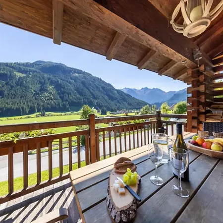 Casa vacanze Rustic In A Village